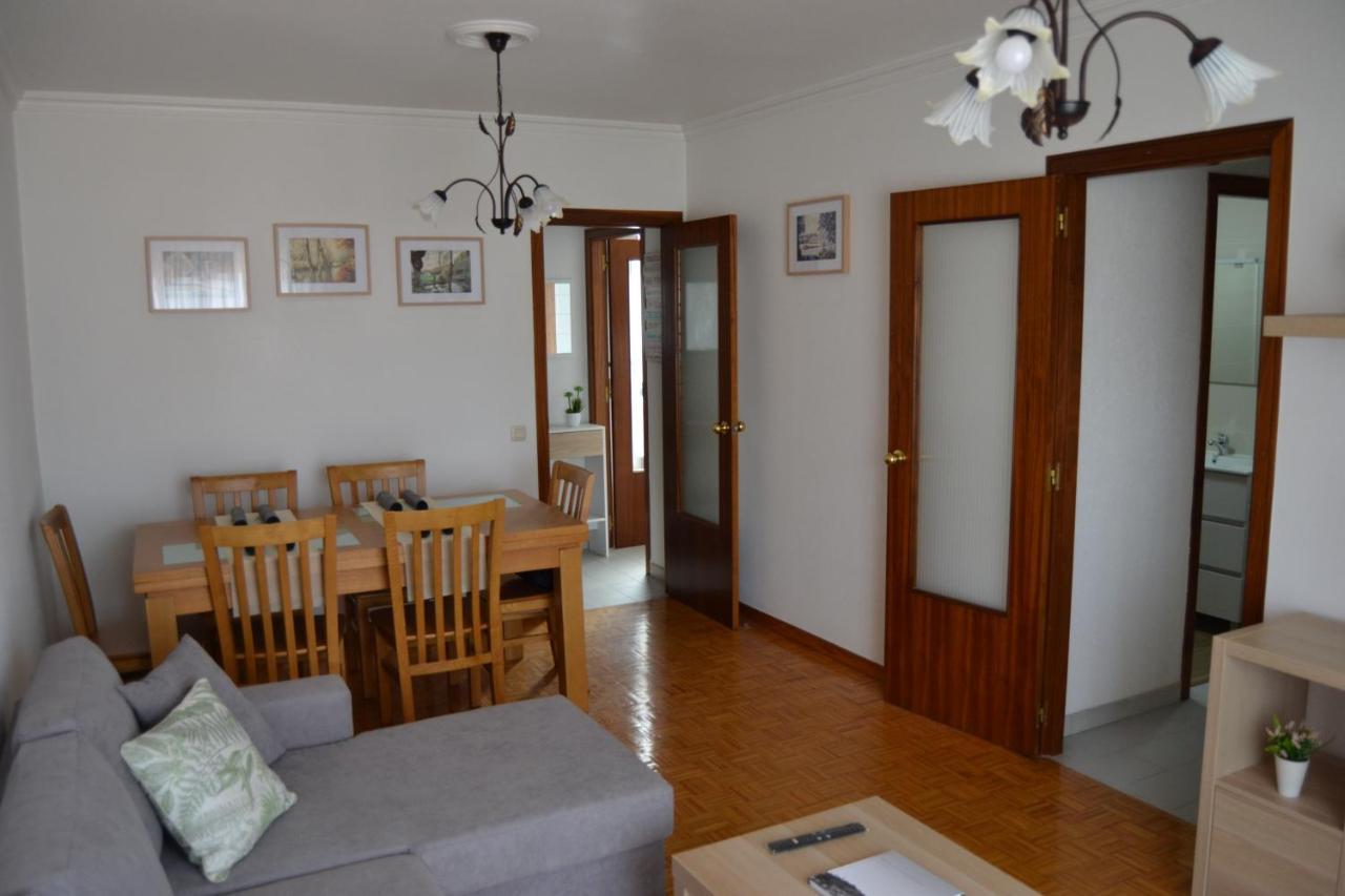 Inmoinsuas Train Station Apartment Sarria Exterior foto