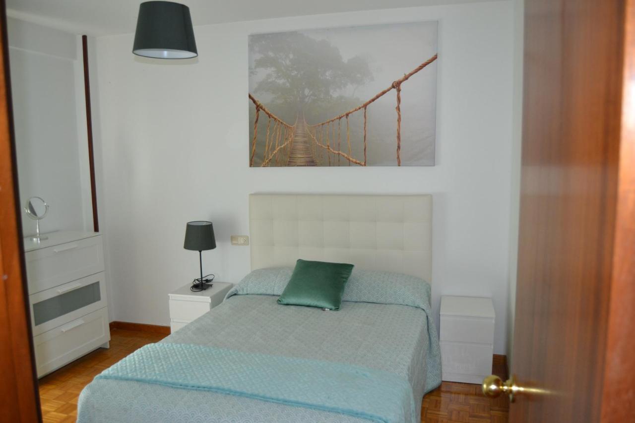 Inmoinsuas Train Station Apartment Sarria Exterior foto